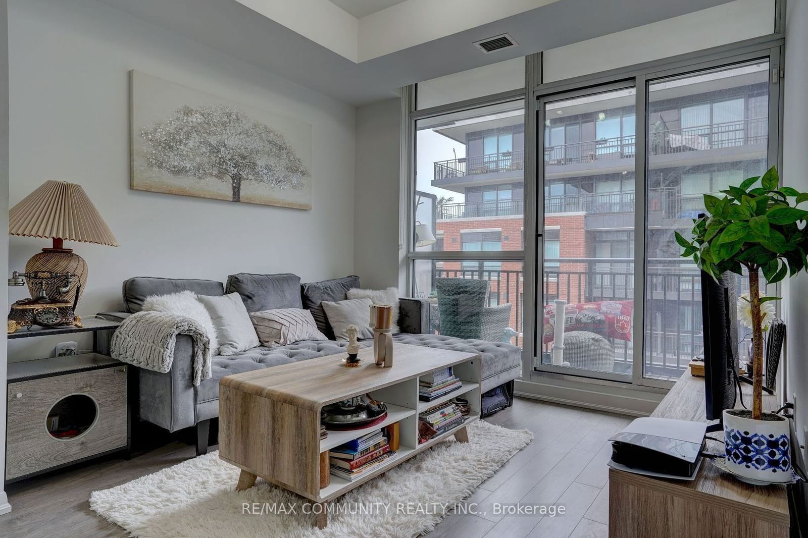 3091 Dufferin St, unit 610 for sale - image #12