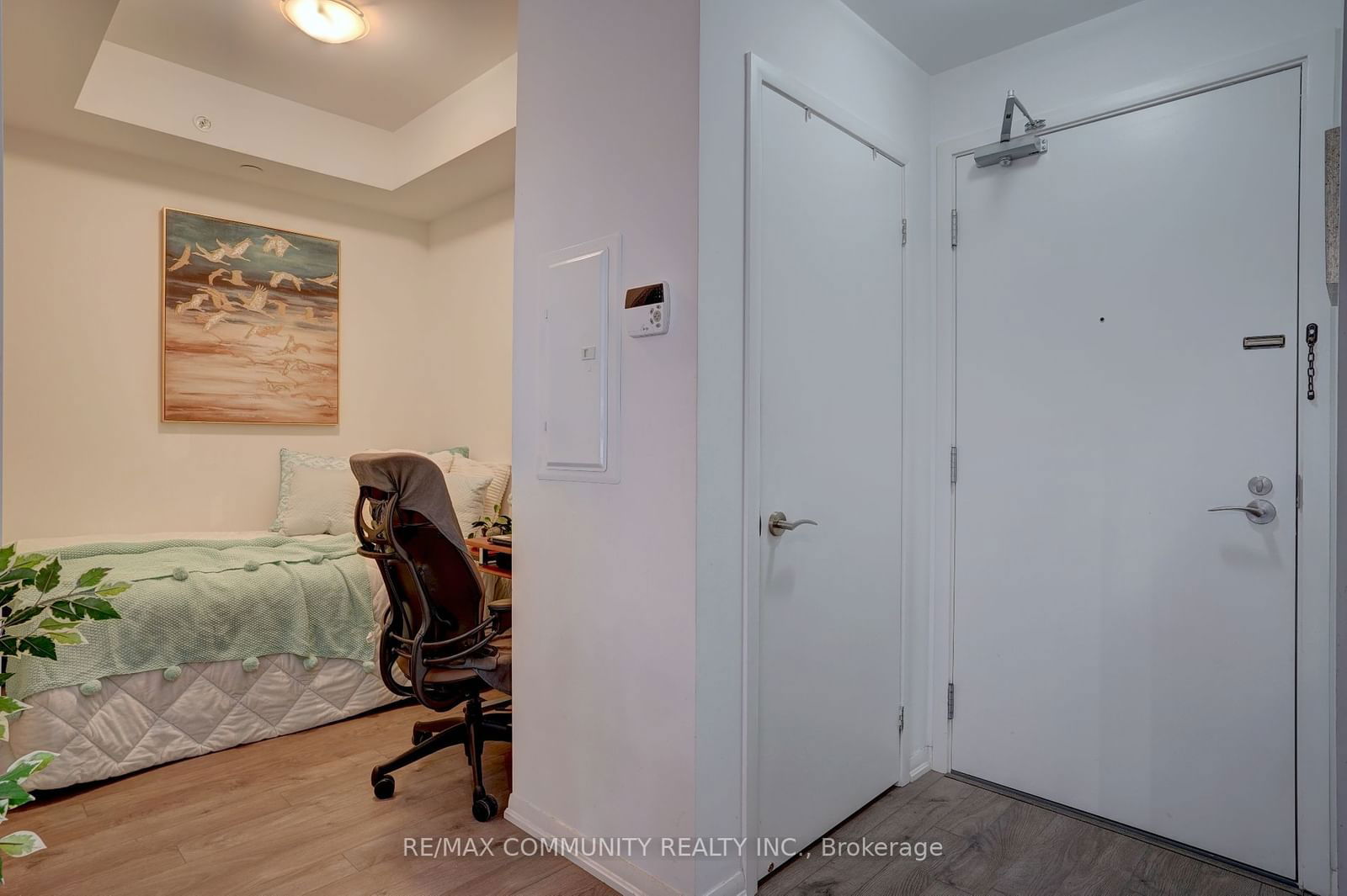 3091 Dufferin St, unit 610 for sale - image #5