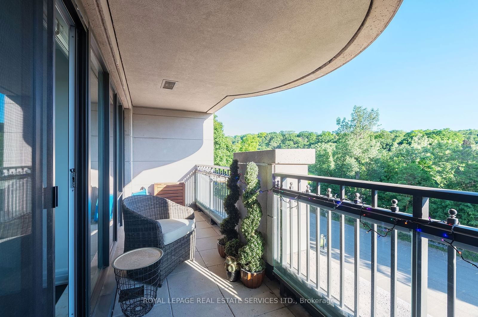 Riverhouse at the Old Mill Condos, Etobicoke, Toronto