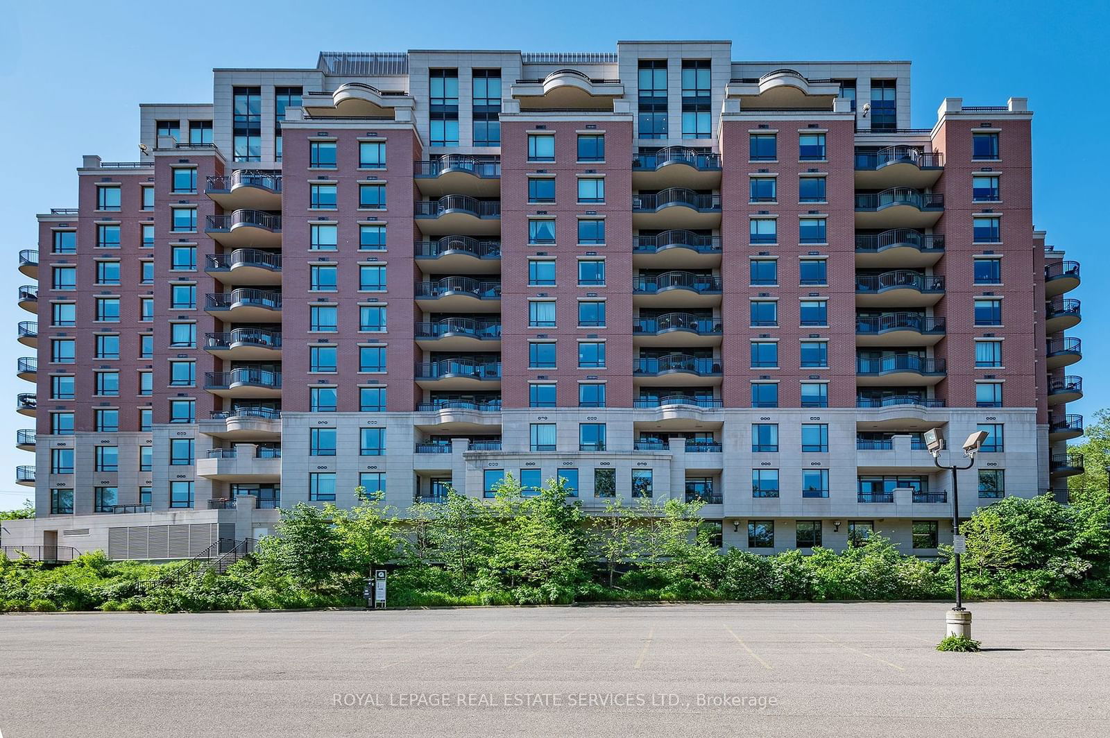 Riverhouse at the Old Mill Condos, Etobicoke, Toronto