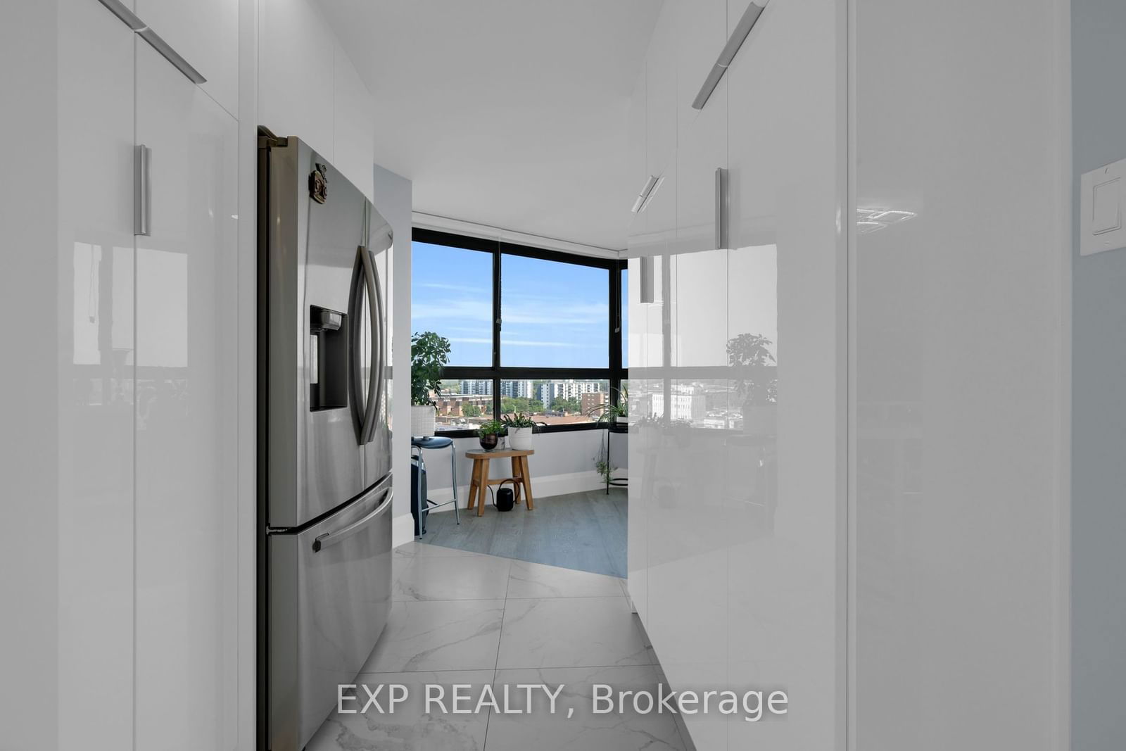 1300 Bloor St, unit 1406 for sale - image #5