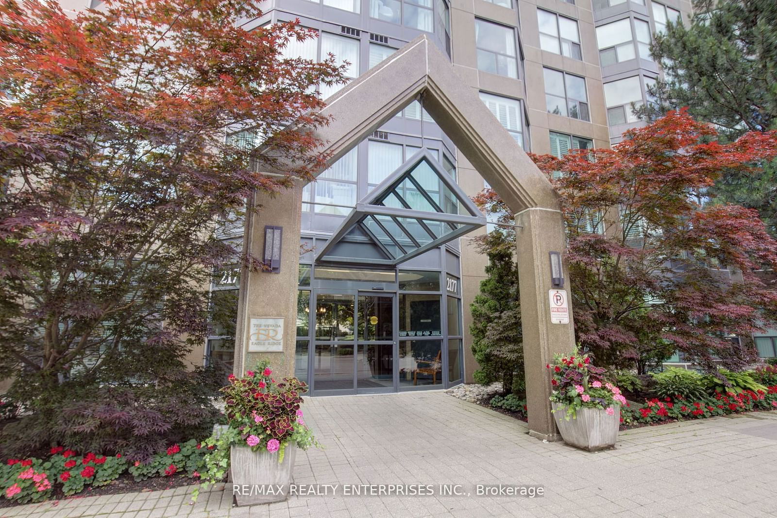 2177 Burnhamthorpe Rd W, unit 711 for sale - image #3