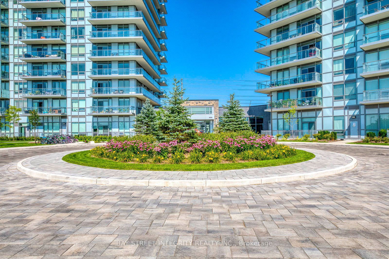 4699 Glen Erin Dr Dr, unit 206 for sale