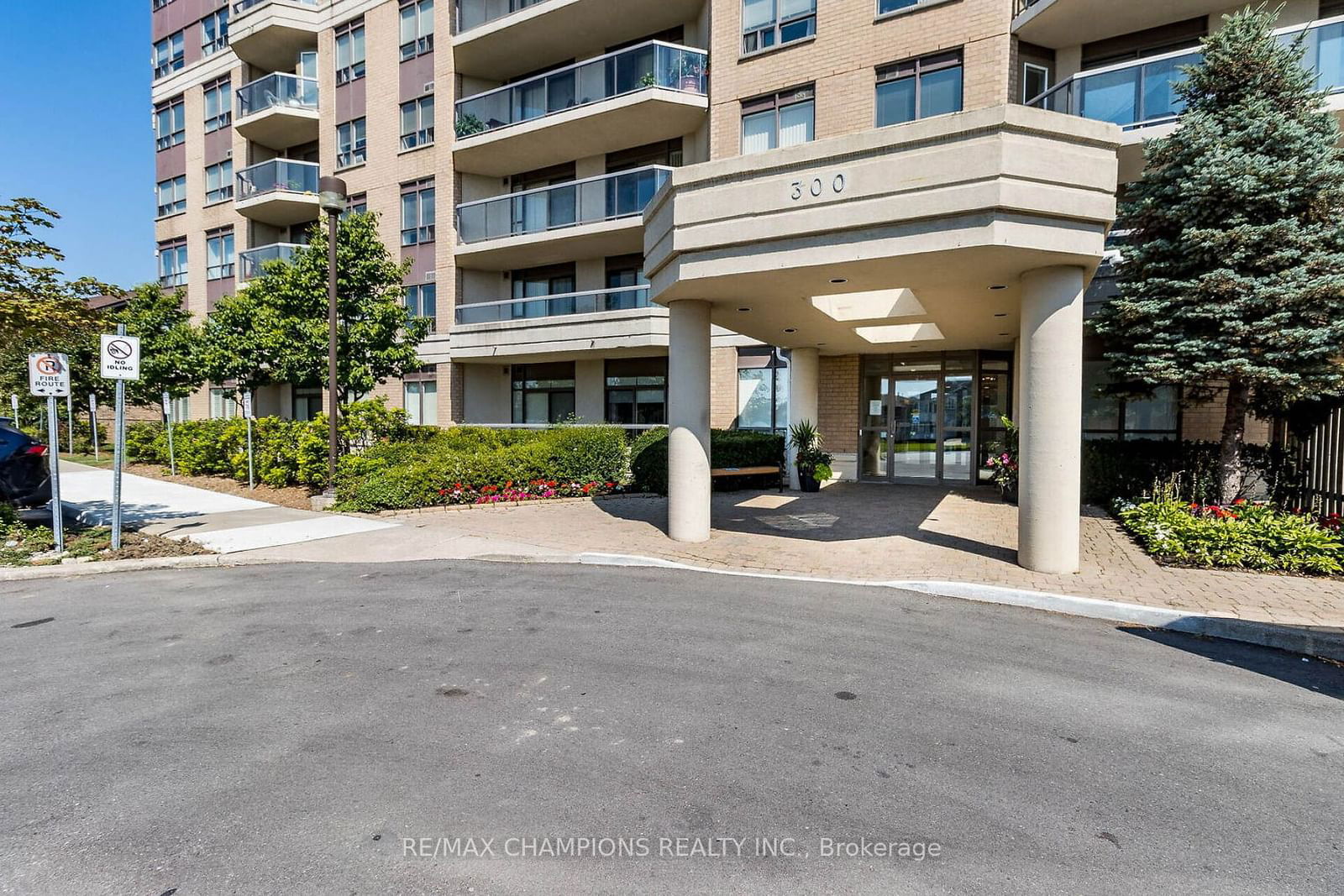 300 Ray Lawson Blvd, unit 216 for sale