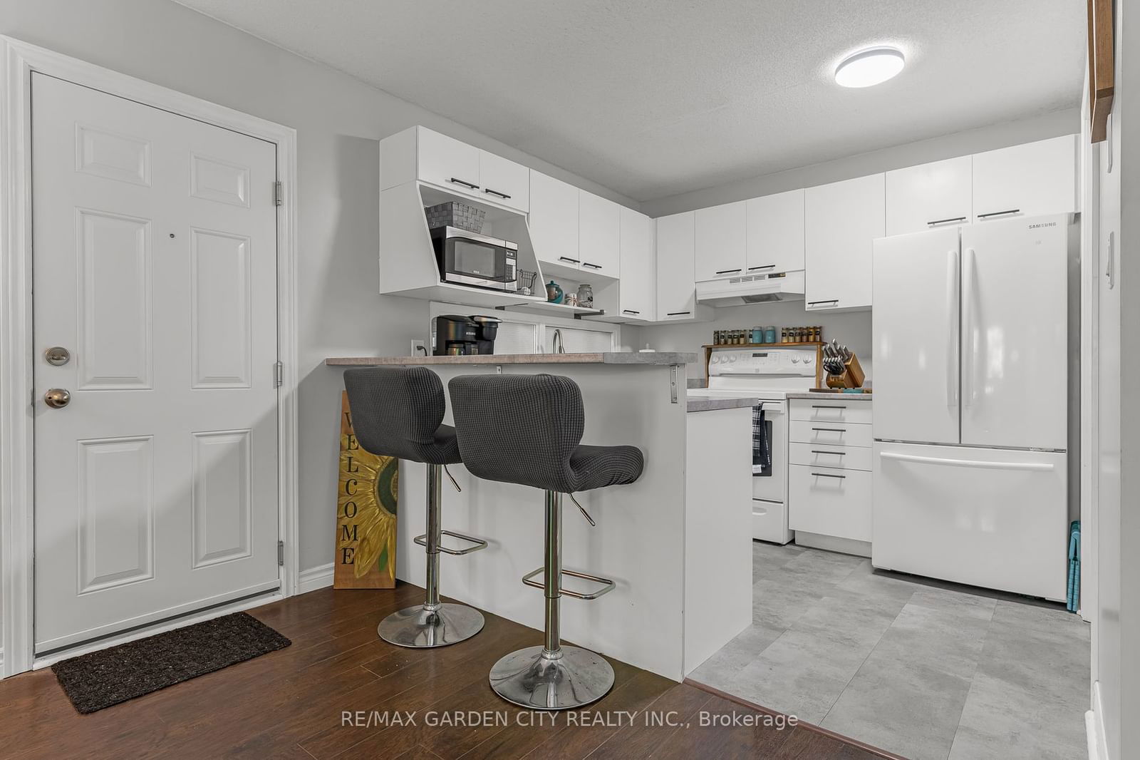 2040 Cleaver Ave, unit 321 for sale - image #3