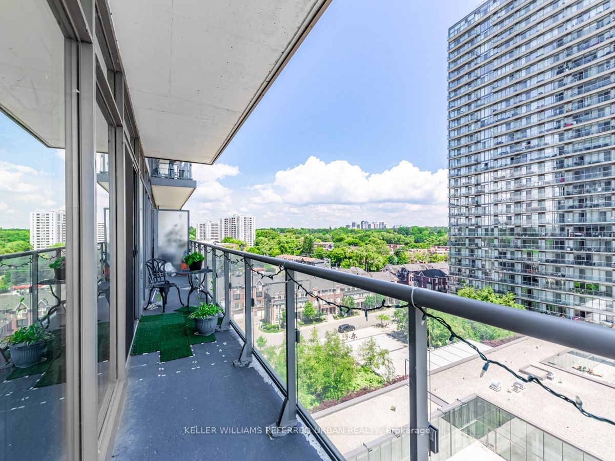 105 The Queensway, unit 902 for sale