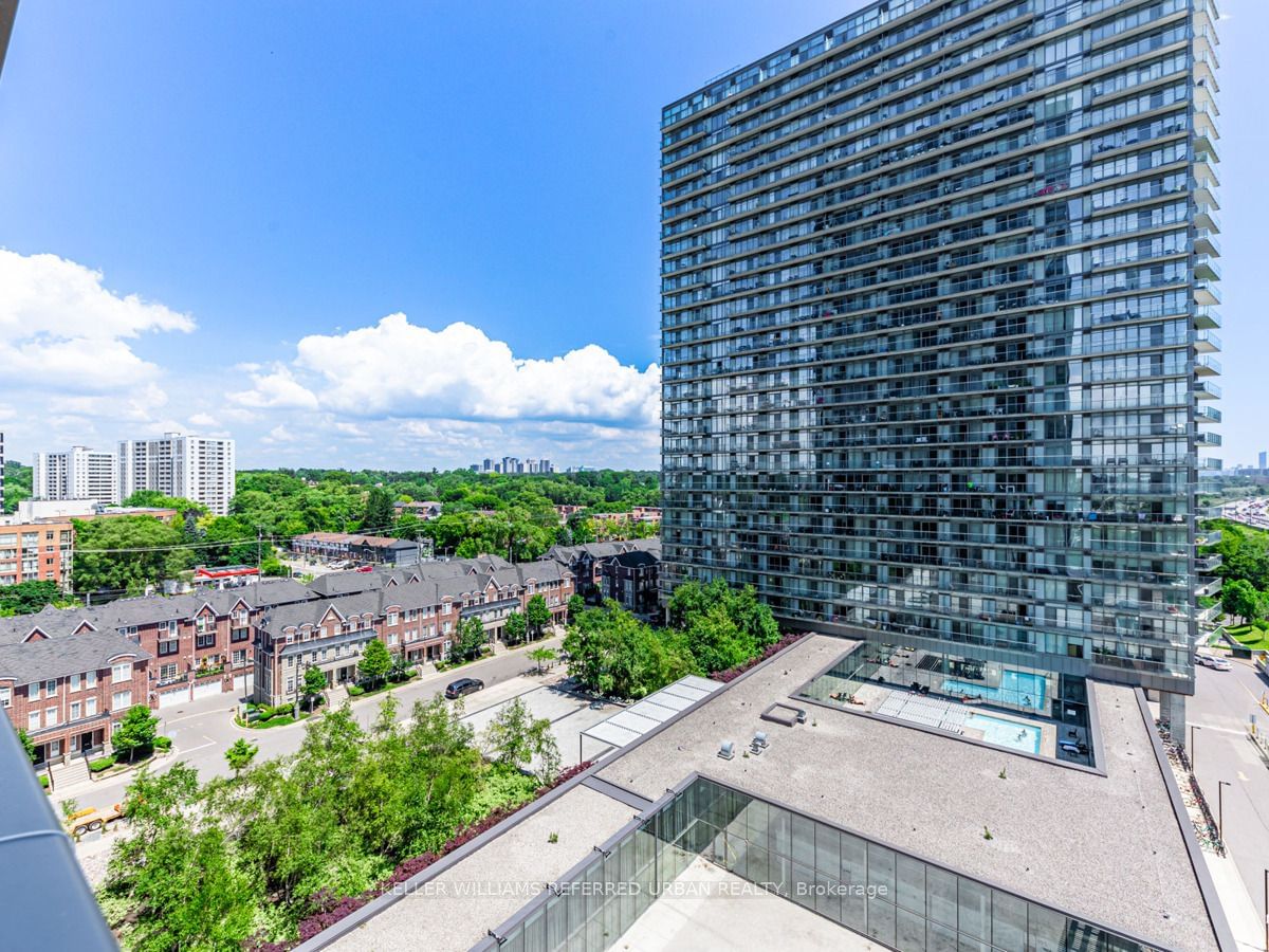 105 The Queensway, unit 902 for sale