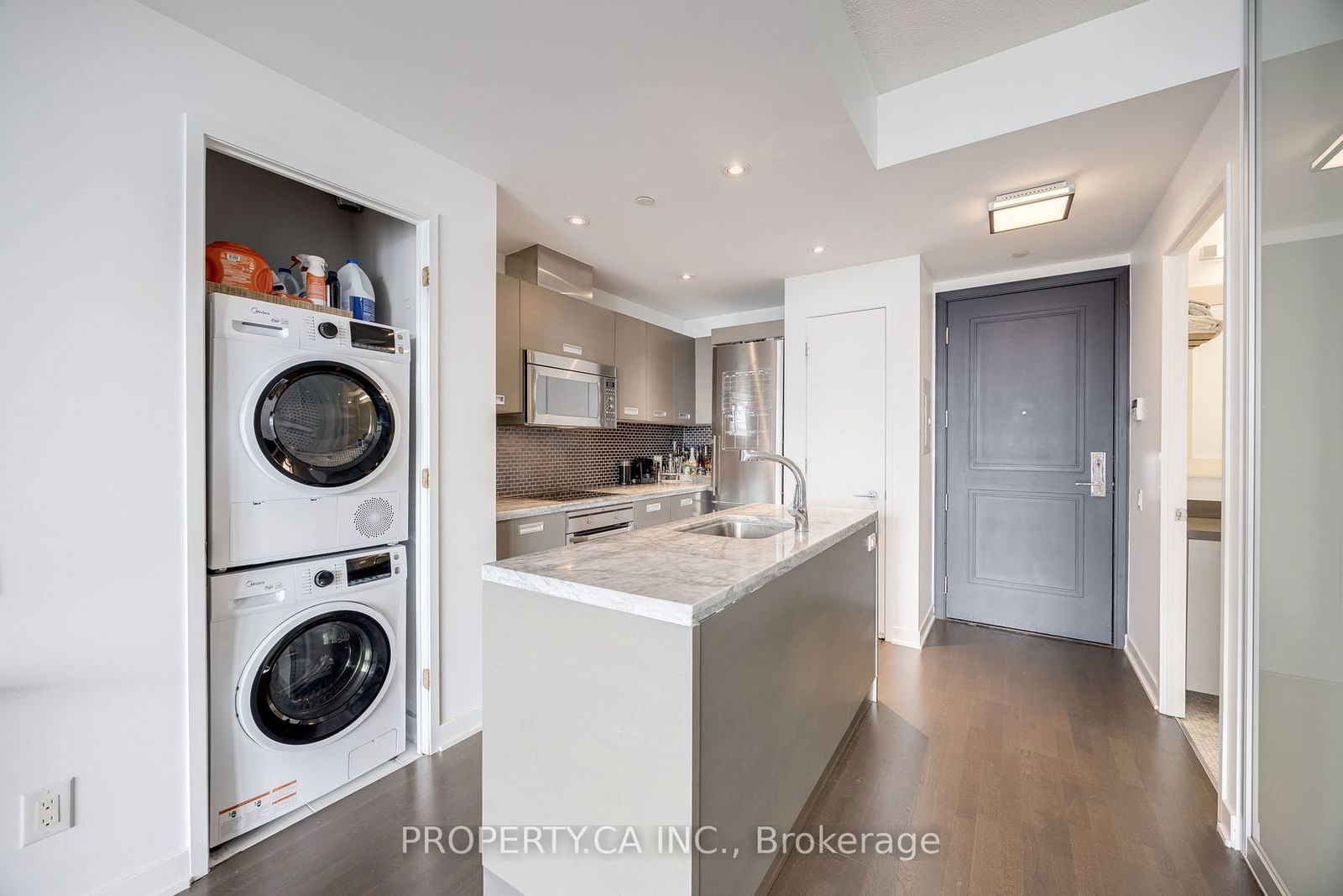 88 Park Lawn Rd, unit 2102 for sale - image #9