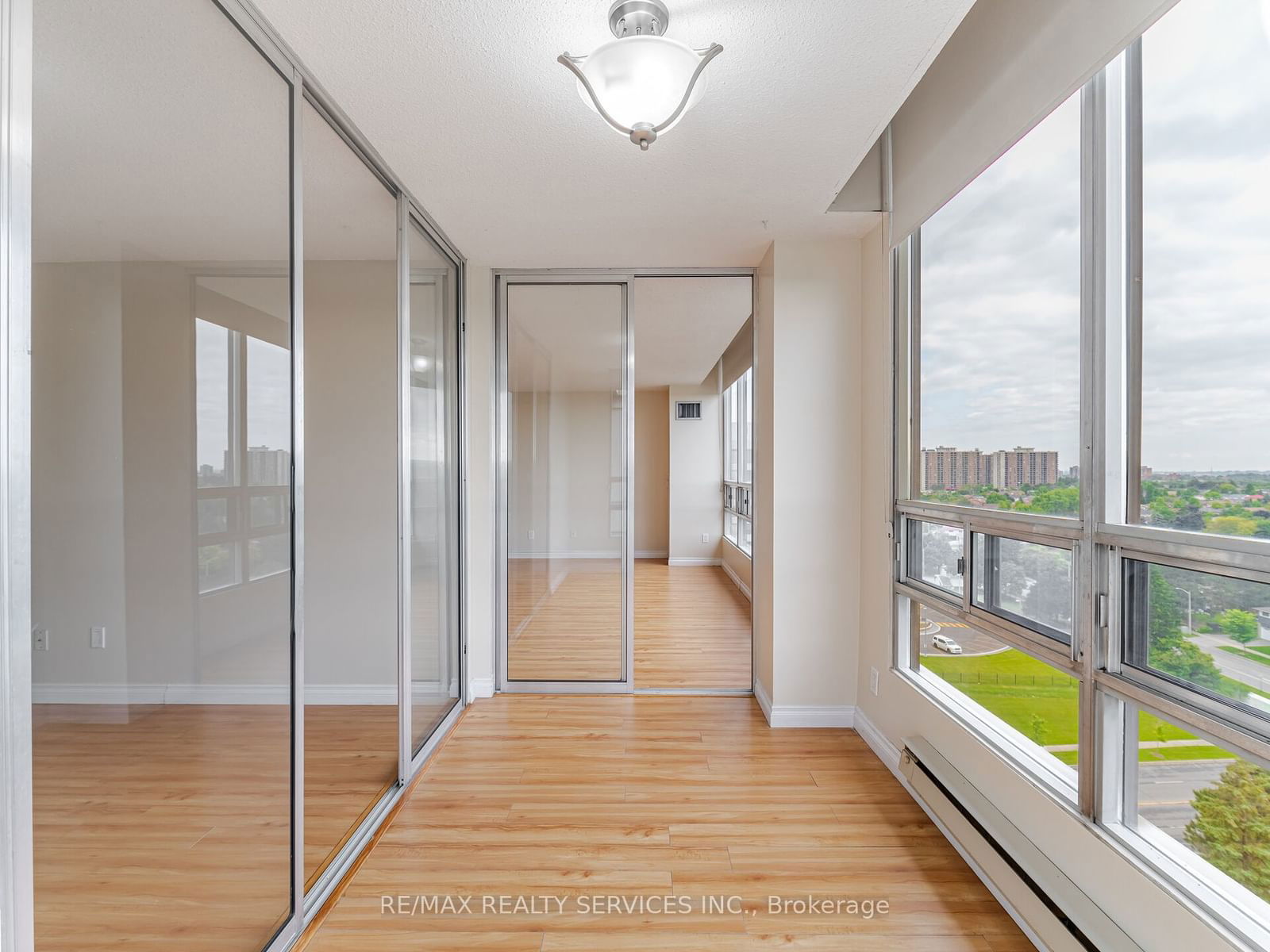 310 Mill St S, unit 1206 for sale - image #19