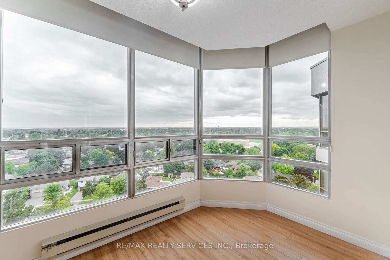 310 Mill St S, unit 1206 for sale - image #29