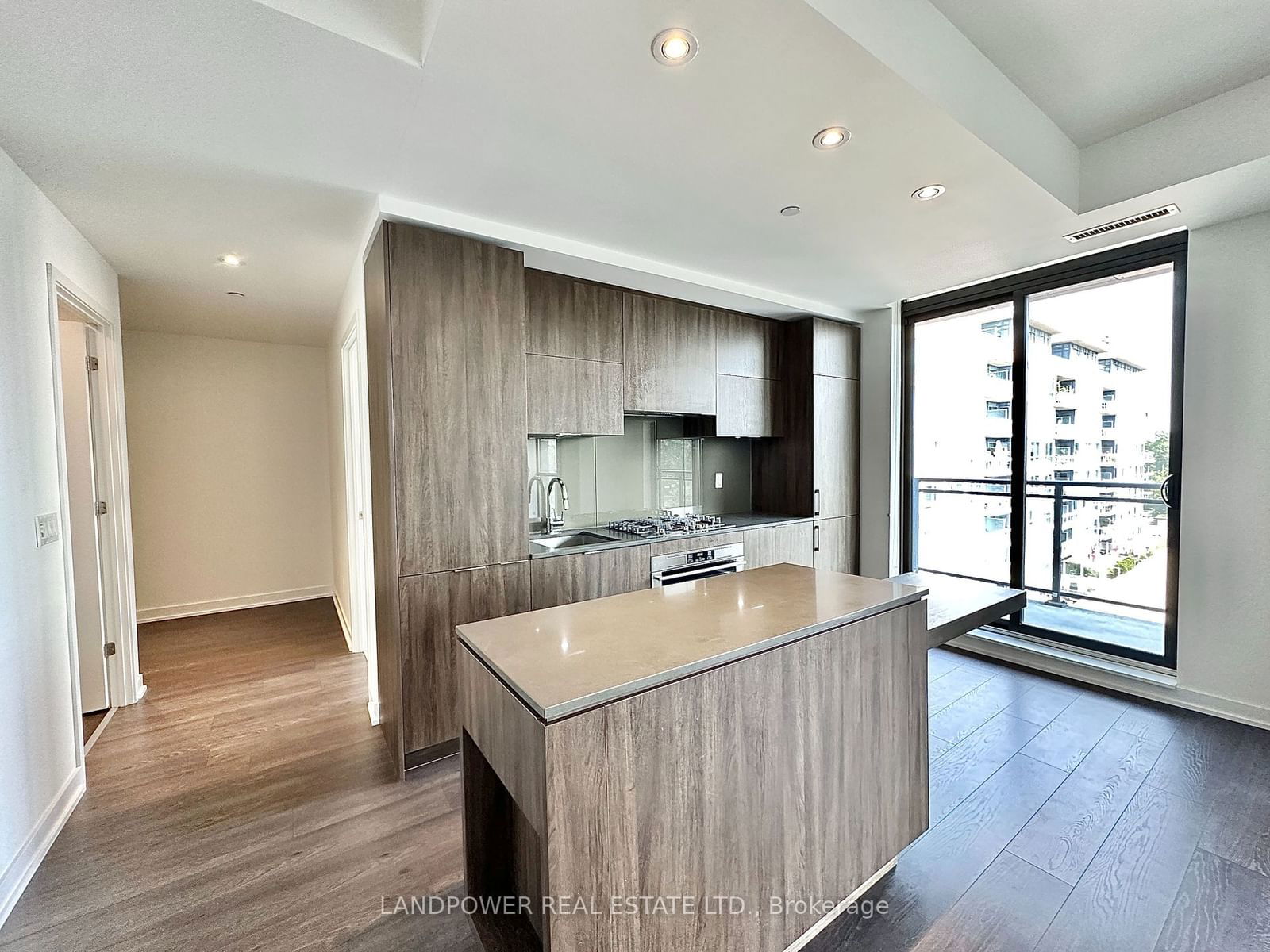 1990 Bloor St W, unit 806 for sale - image #6