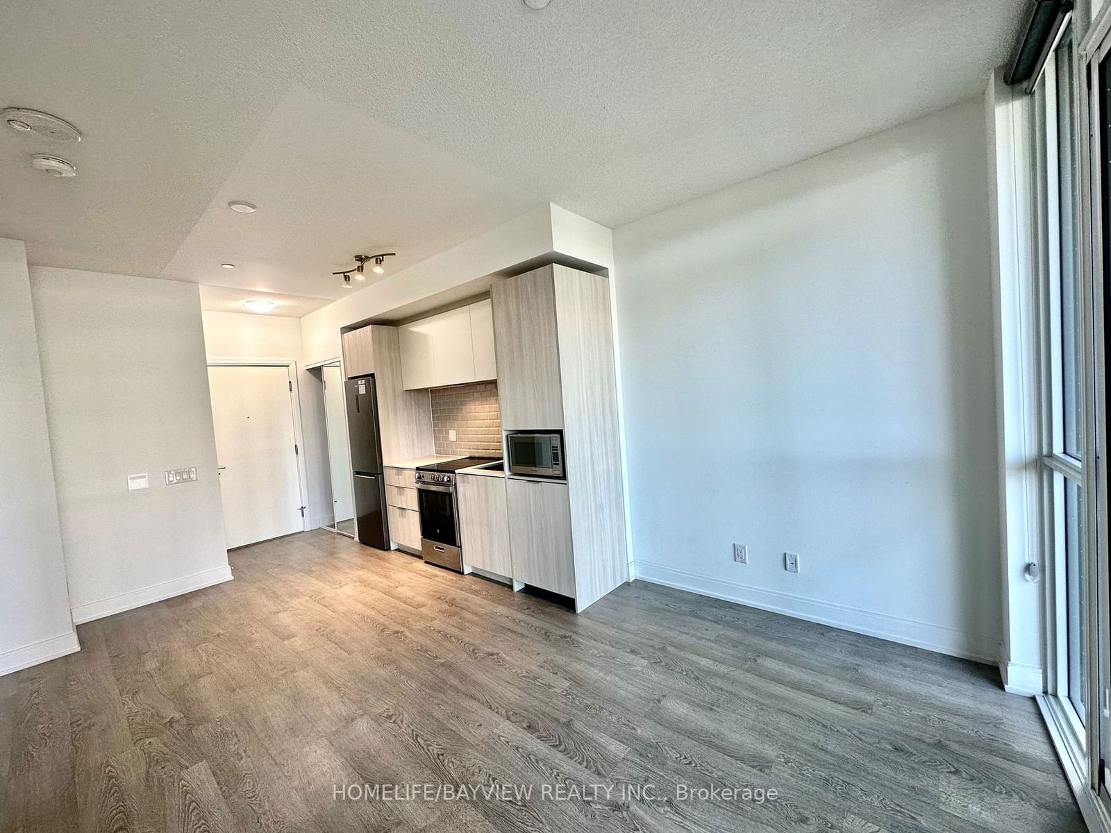 70 Annie Craig Dr, unit Mz 01 for rent - image #3