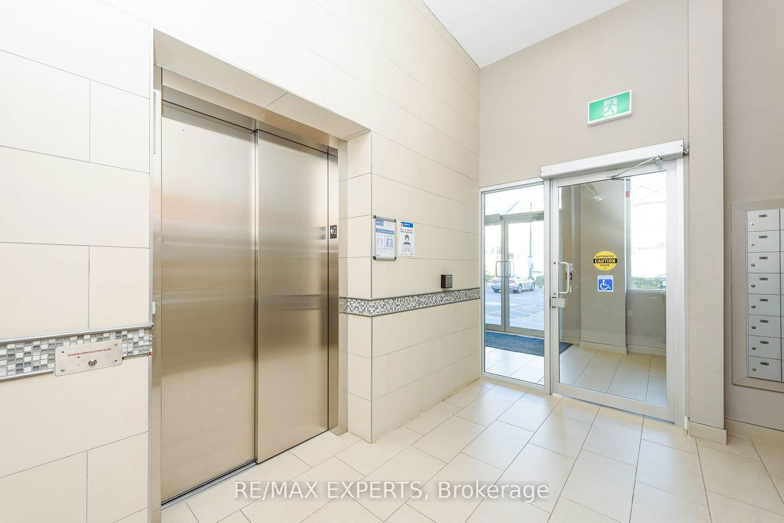 50 Sky Harbour Dr, unit 203 for sale - image #6