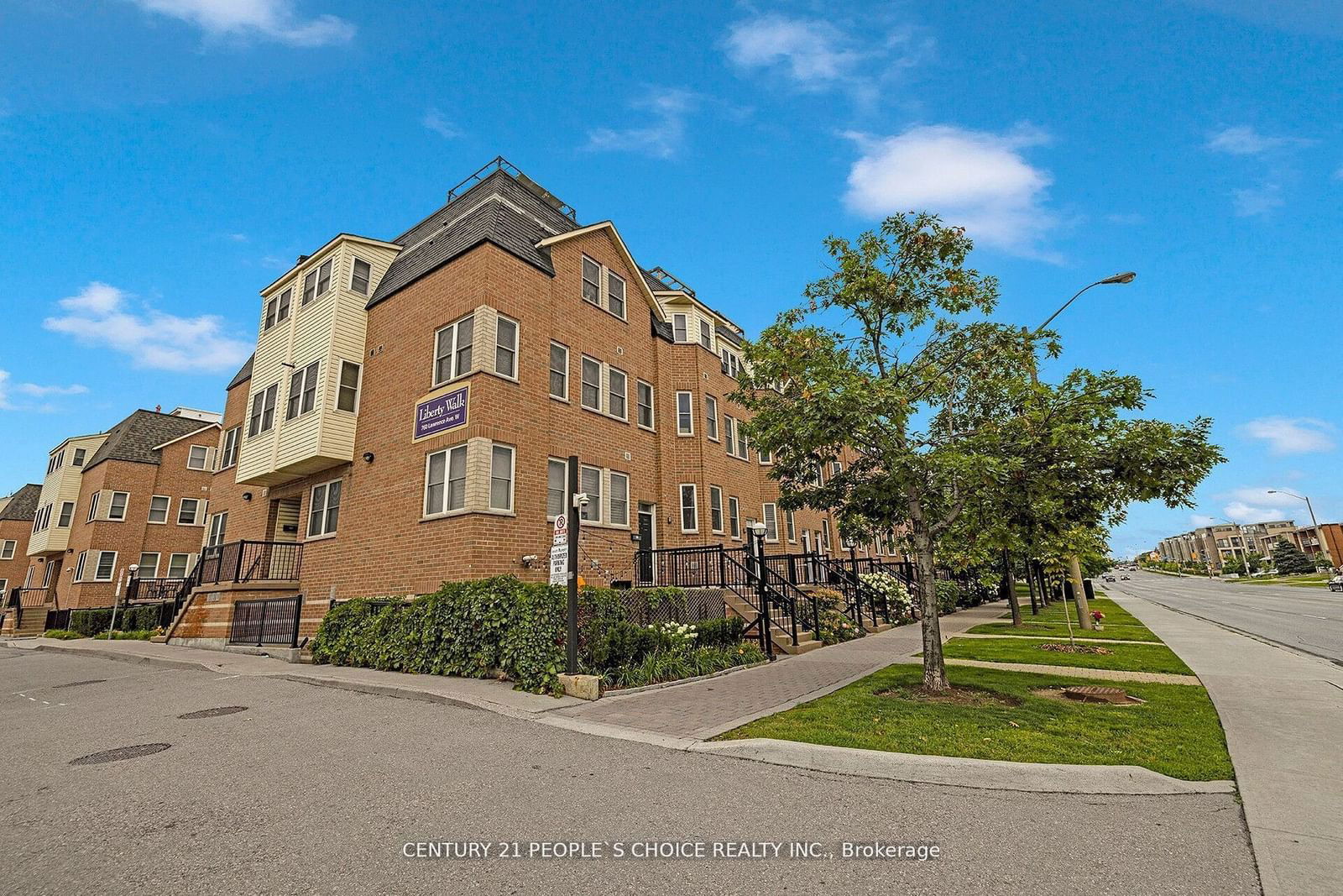 760 Lawrence Ave W, unit 16 for sale