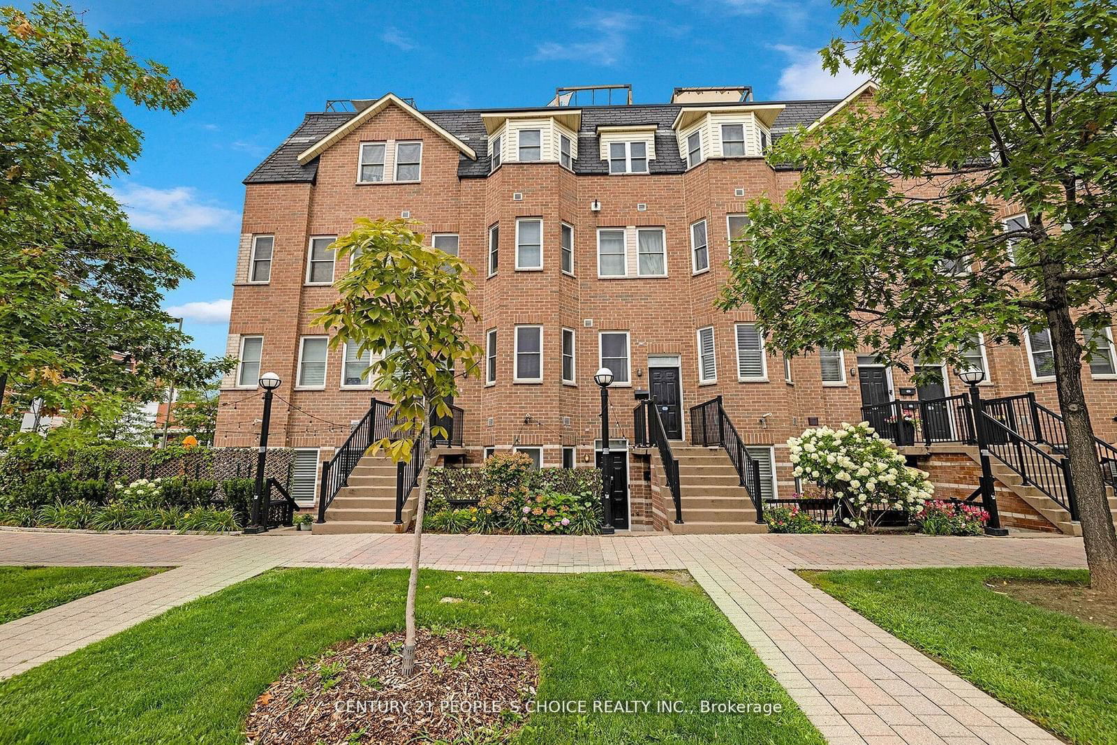 760 Lawrence Ave W, unit 16 for sale - image #2