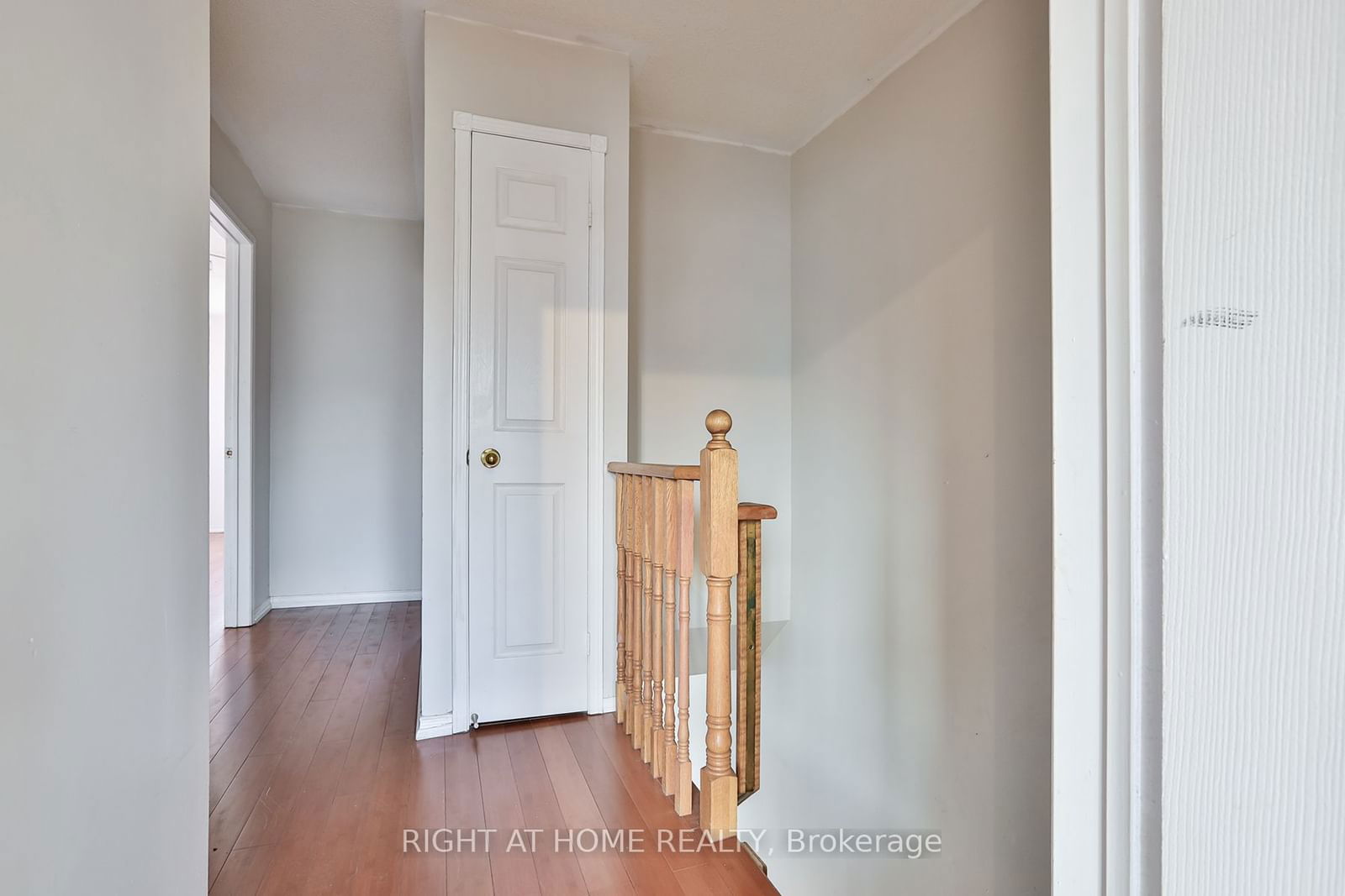 39 Spadina Rd, unit 39 for sale - image #12