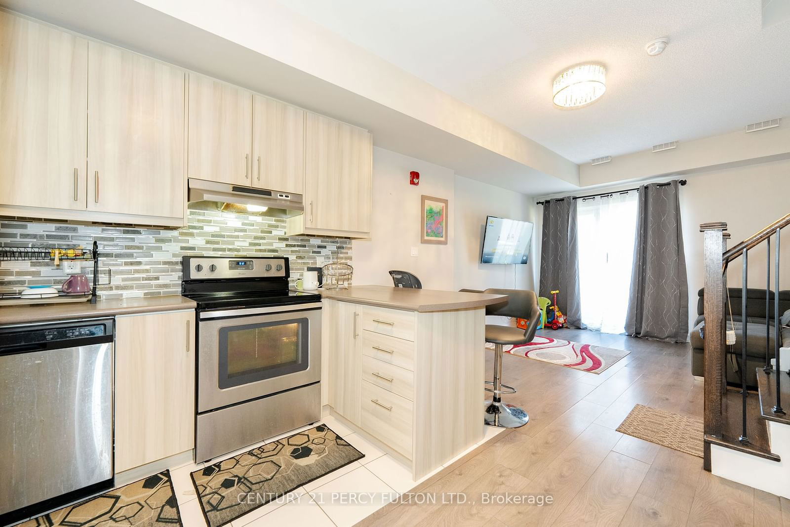 2063 WESTON Rd, unit 12 for sale - image #4