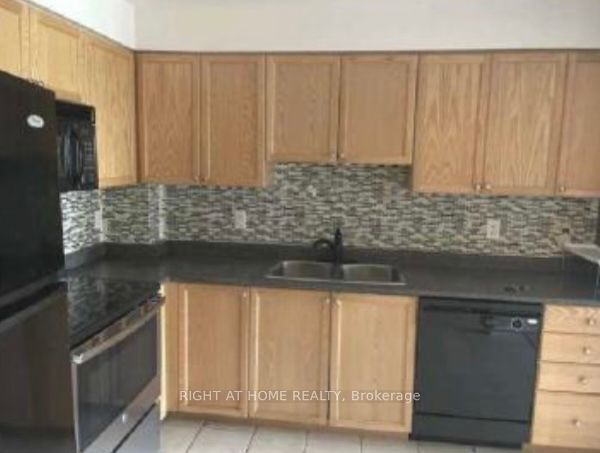 8 DAYSPRING Circ, unit 1209 for sale - image #2