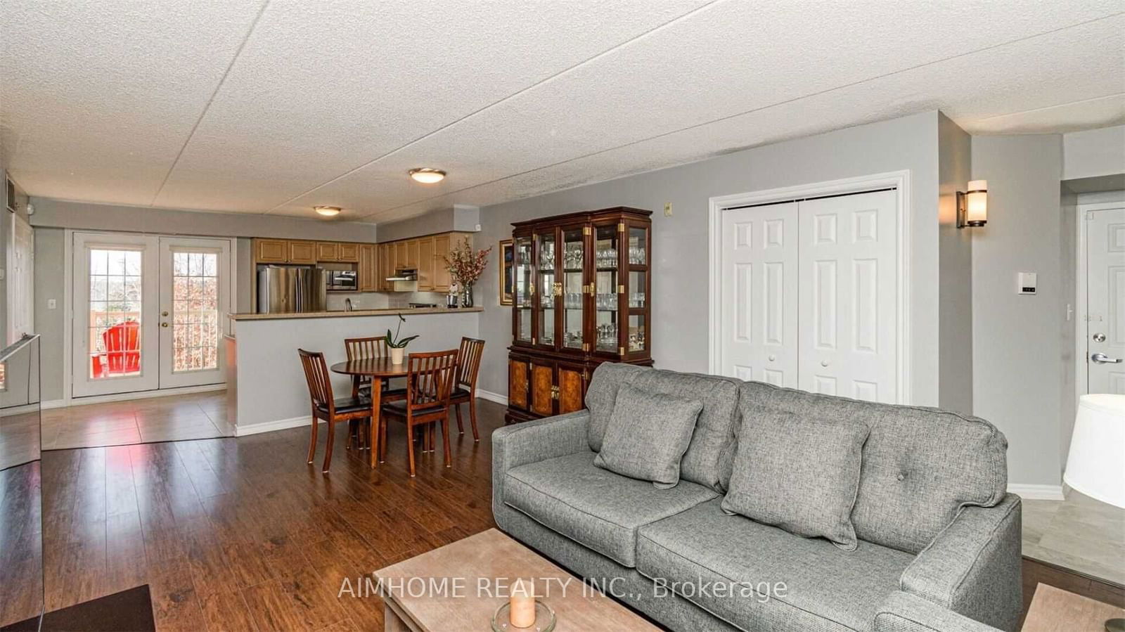 1450 Bishops Gate, unit 310 for rent - image #12