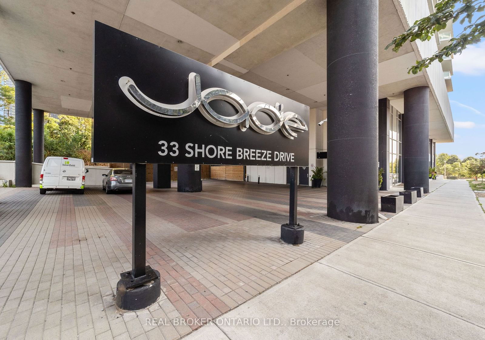 33 Shore Breeze Dr, unit 1611 for sale - image #2