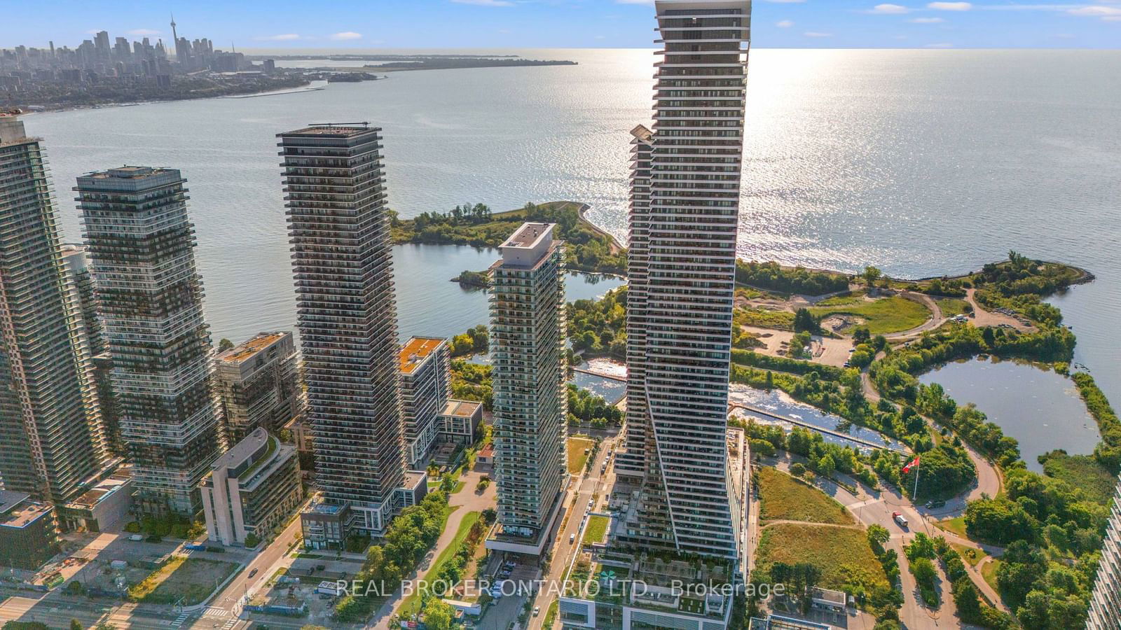 33 Shore Breeze Dr, unit 1611 for sale