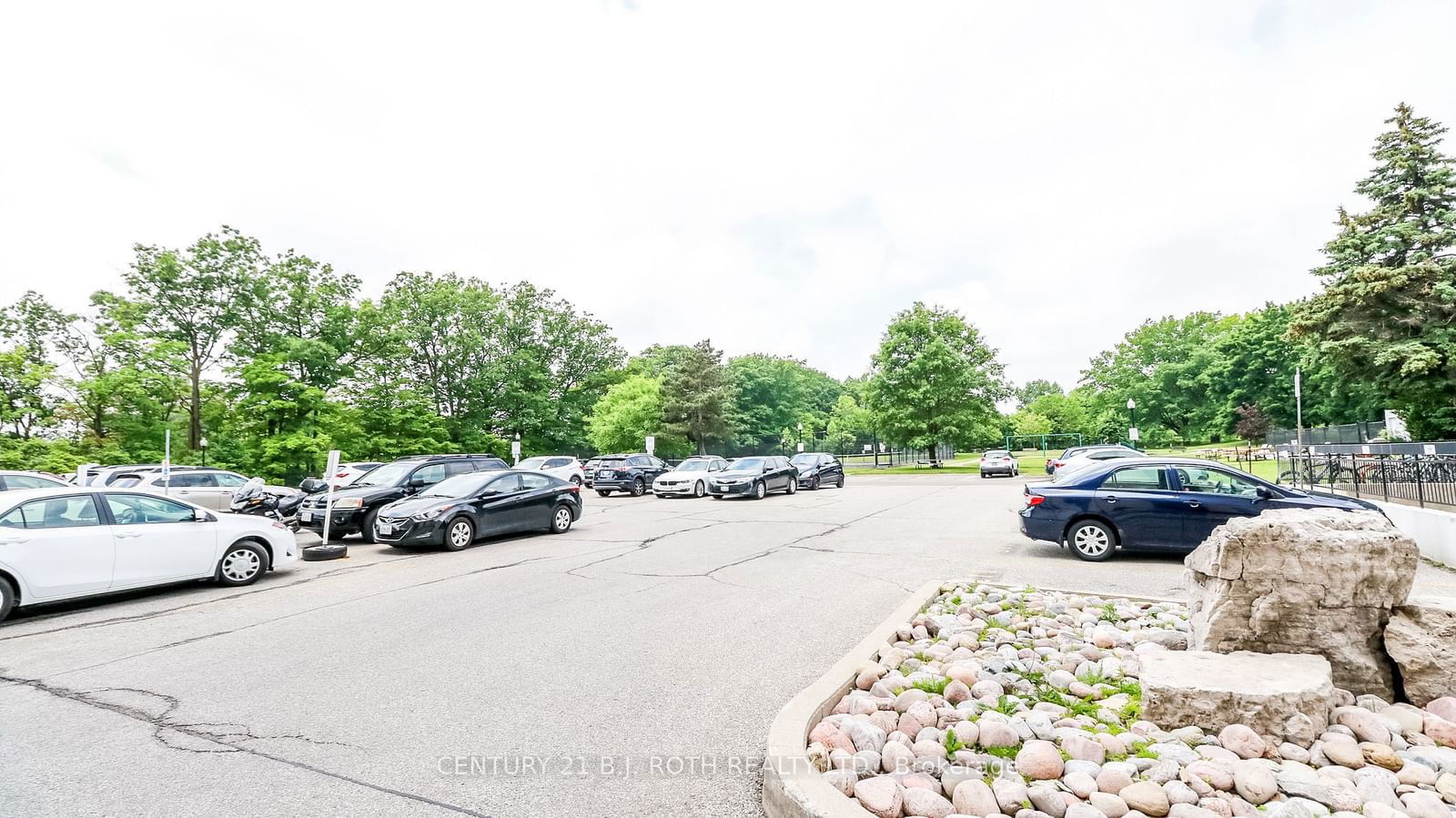 Burnham Glen Condos, Etobicoke, Toronto