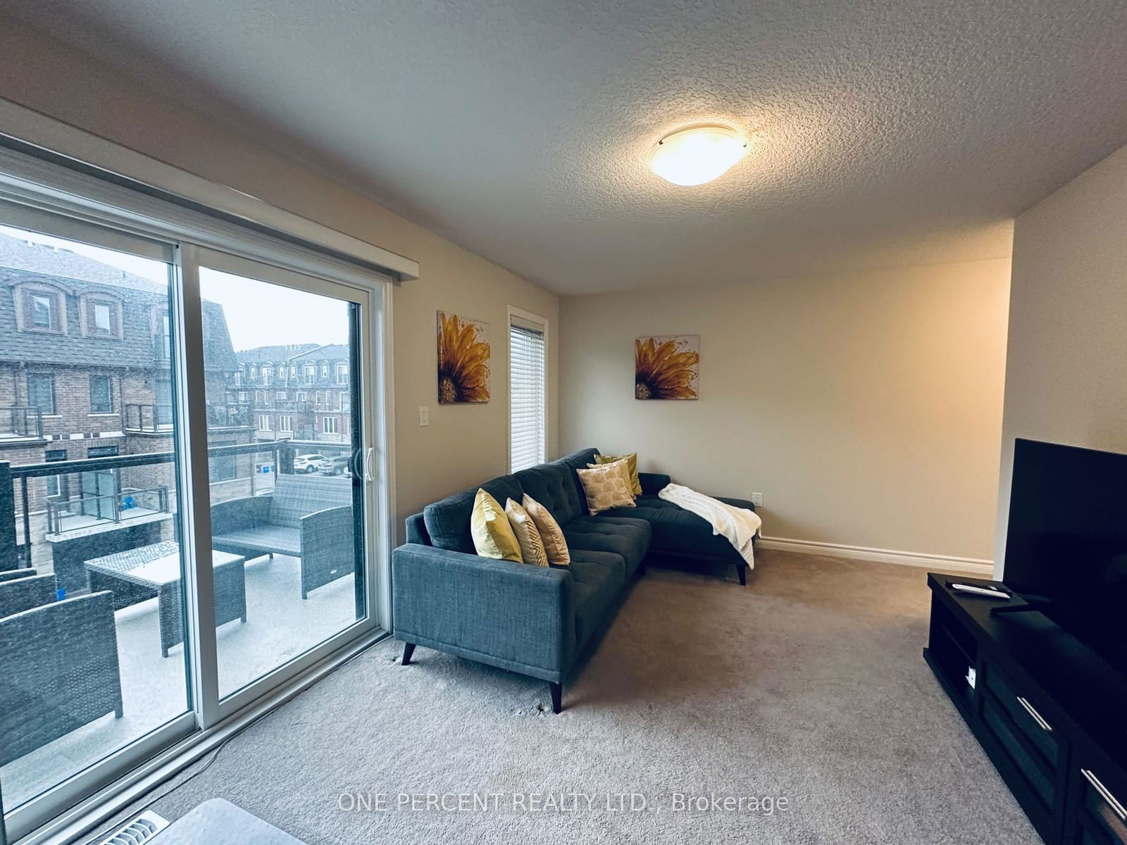 445 Ontario St S, unit 85 for sale - image #25