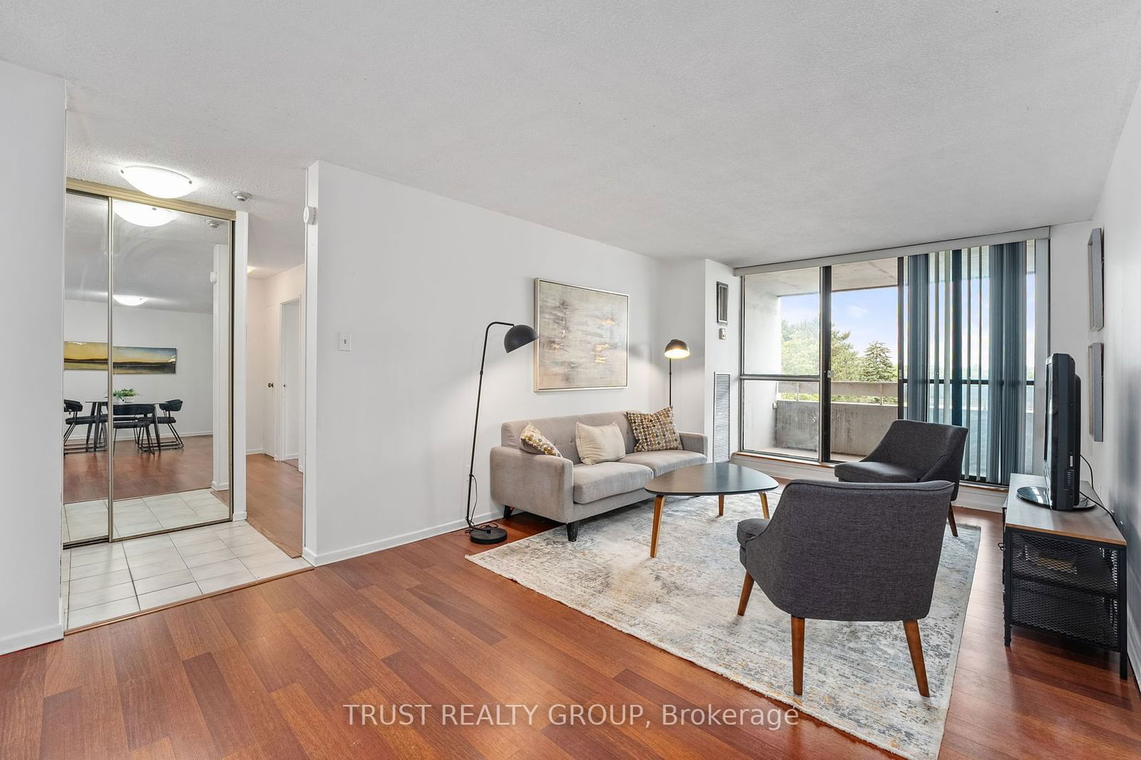 15 Kensington Rd, unit 403 for sale - image #7