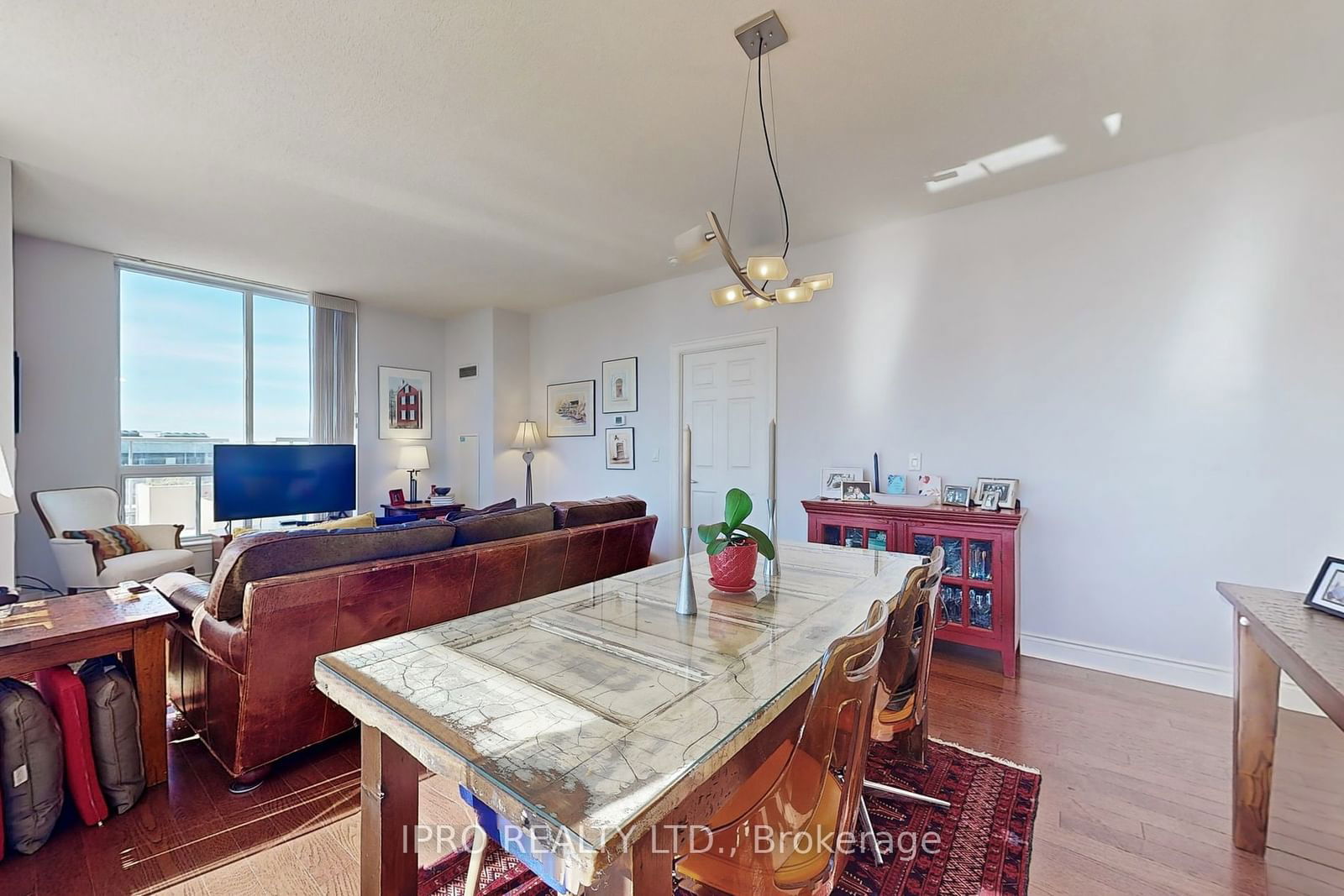 70 High Park Ave, unit 1804 for sale