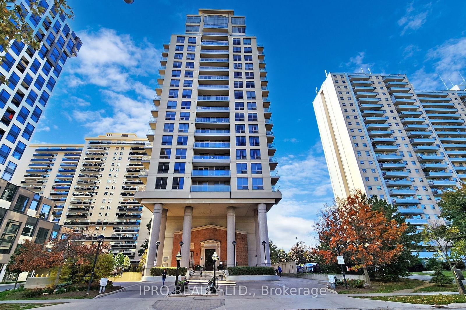 High Park Condominiums, West End, Toronto