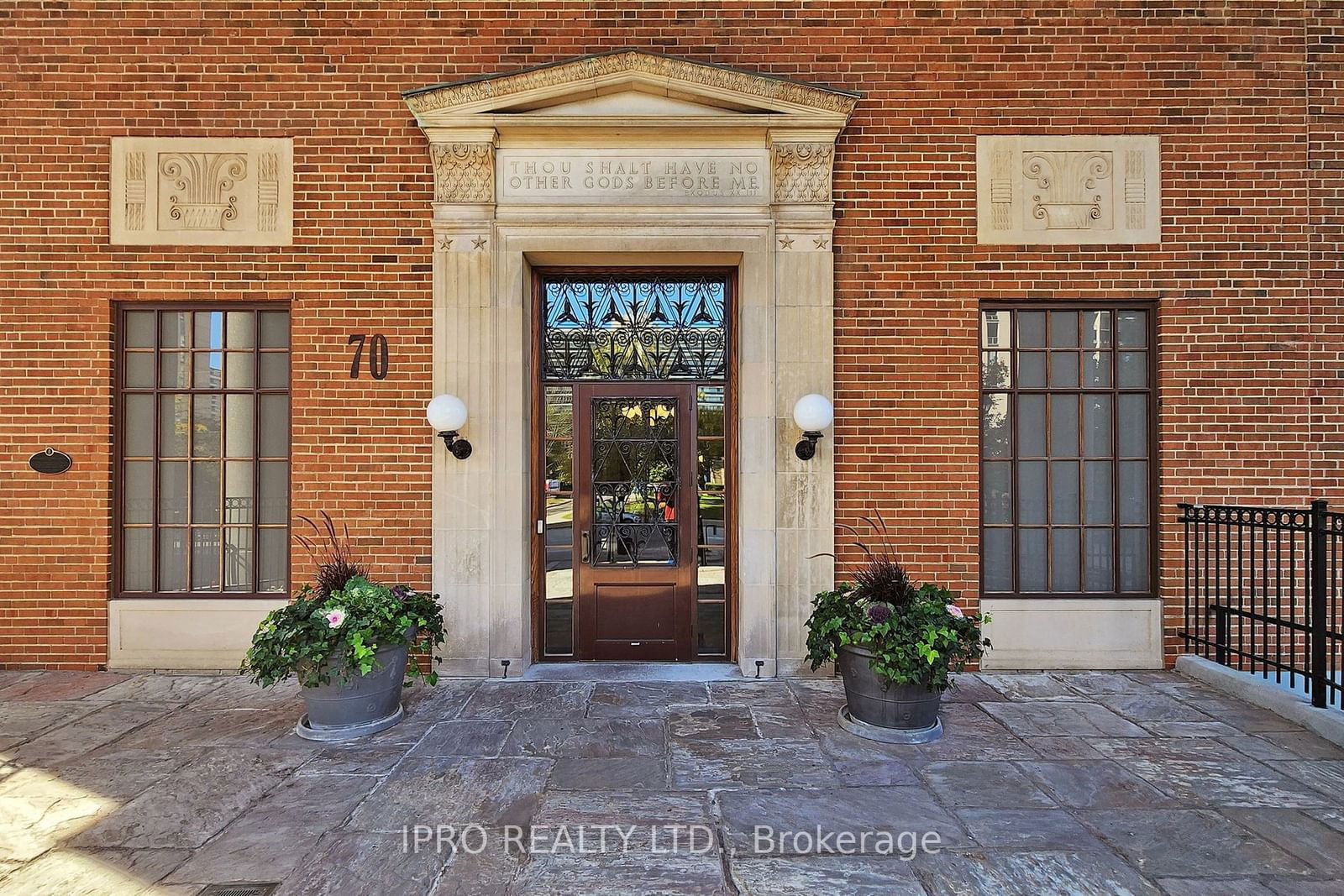 High Park Condominiums, West End, Toronto