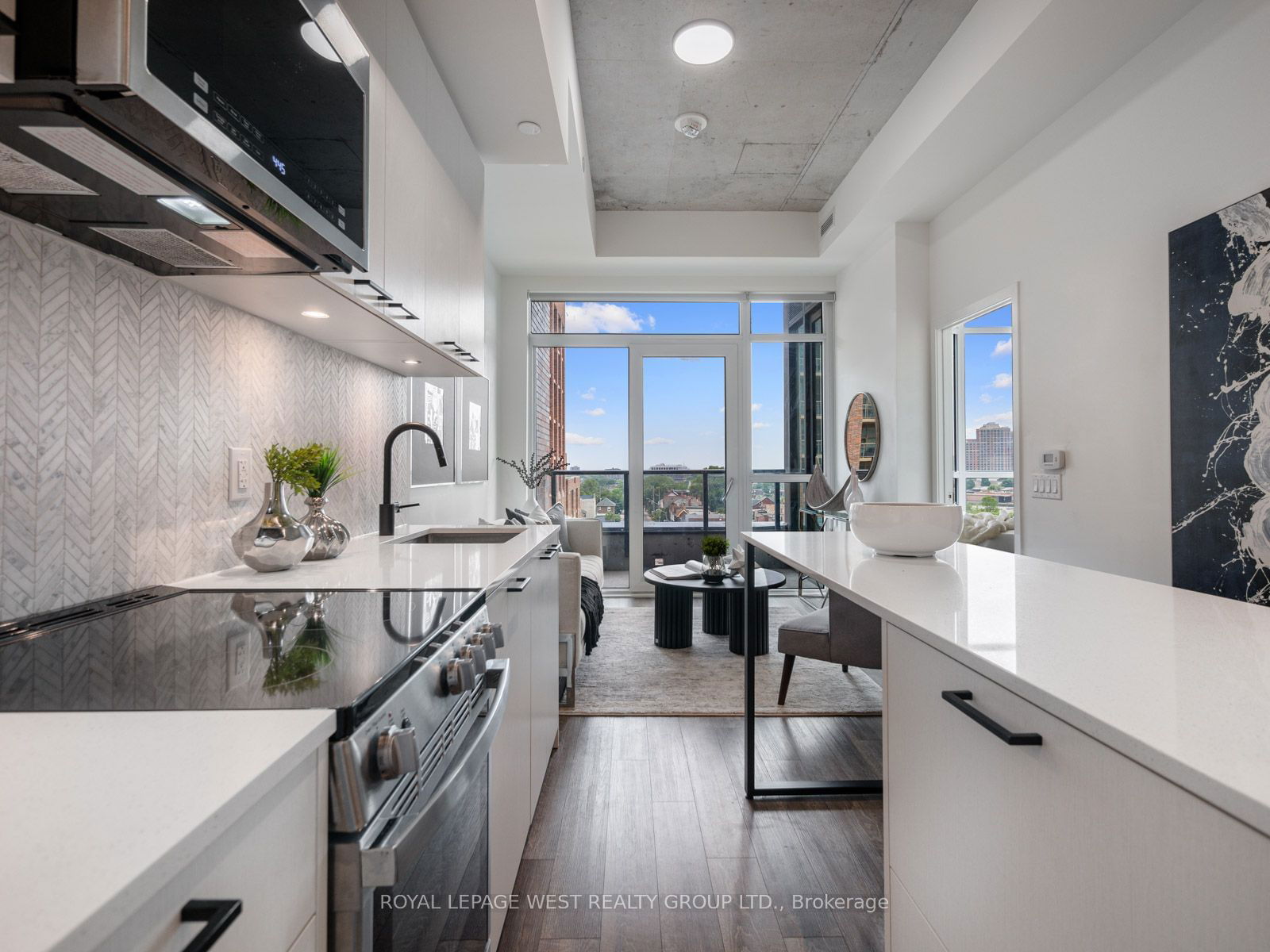 1808 St Clair Ave W, unit 713 for sale - image #5