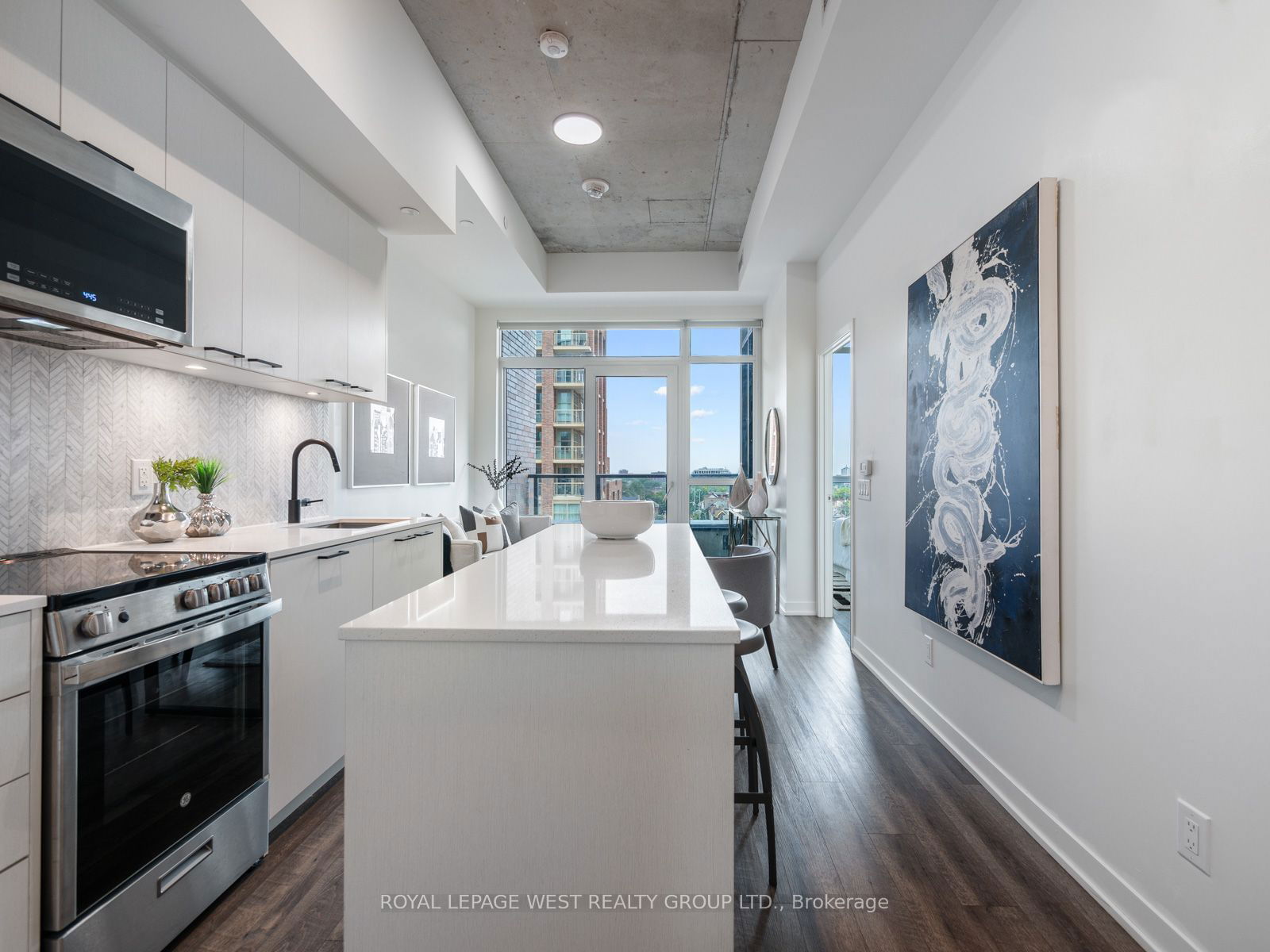 1808 St Clair Ave W, unit 713 for sale - image #8