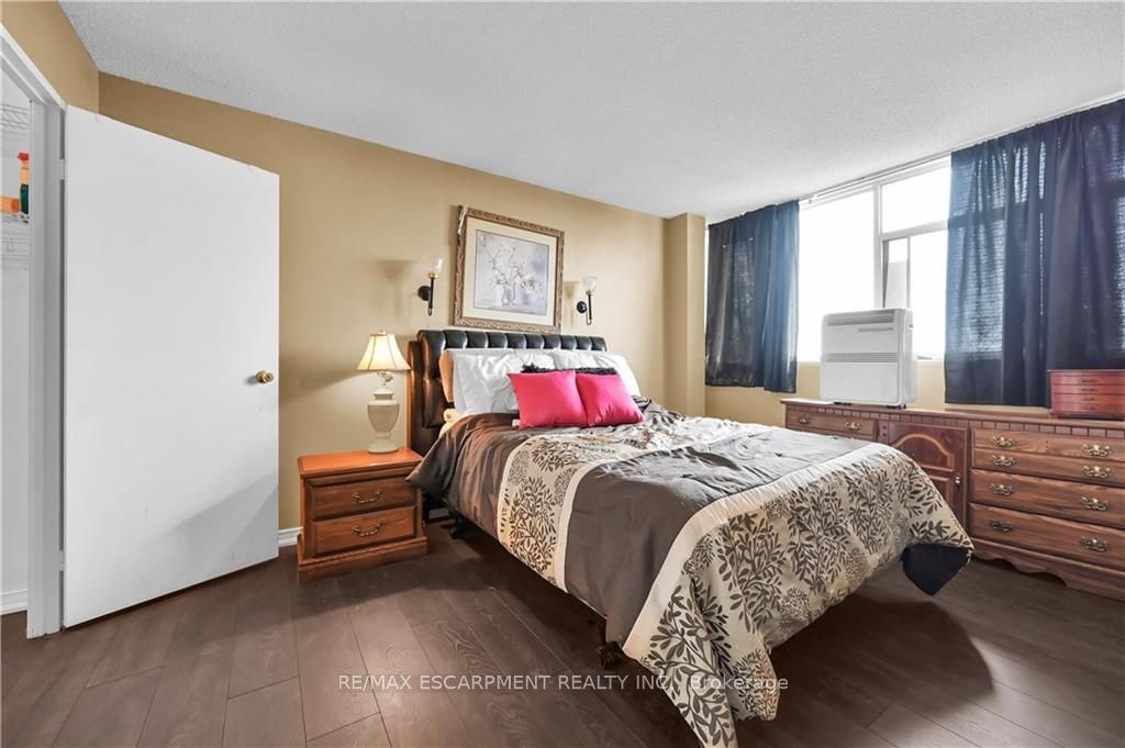 2301 Derry Rd W, unit 1005 for sale - image #19