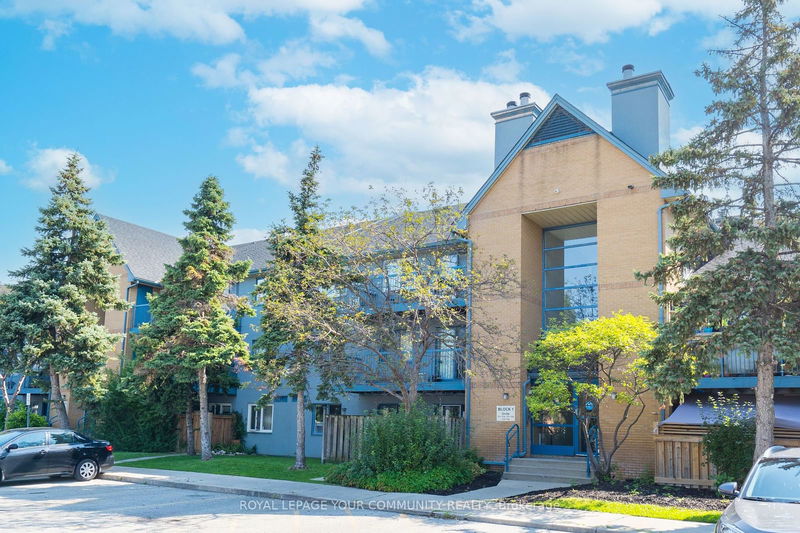 65 Trailwood Dr, unit 112 for sale