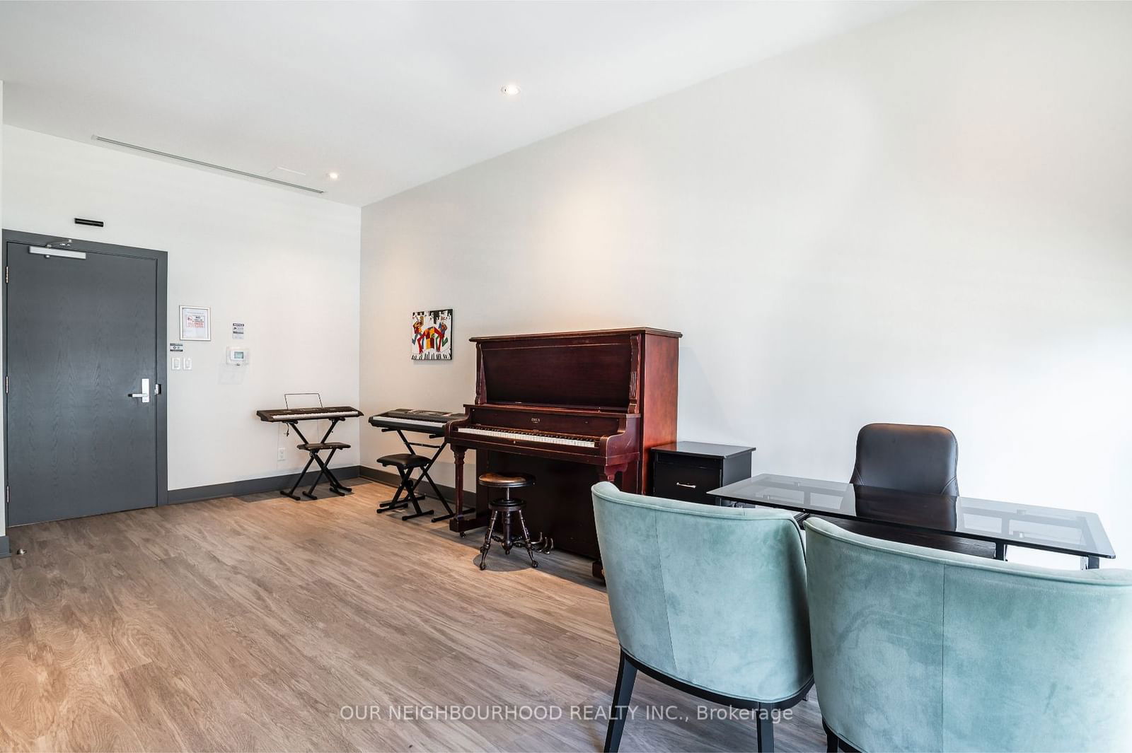 4065 Brickstone Mews, unit 205 for sale - image #26