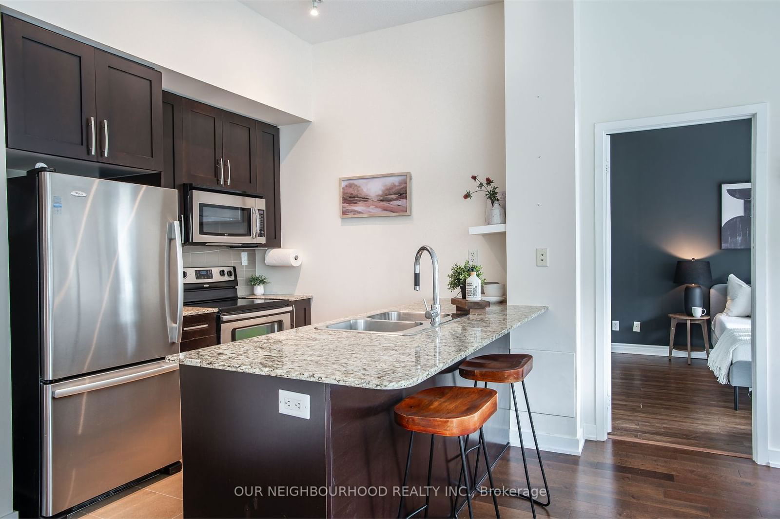 4065 Brickstone Mews, unit 205 for sale - image #4