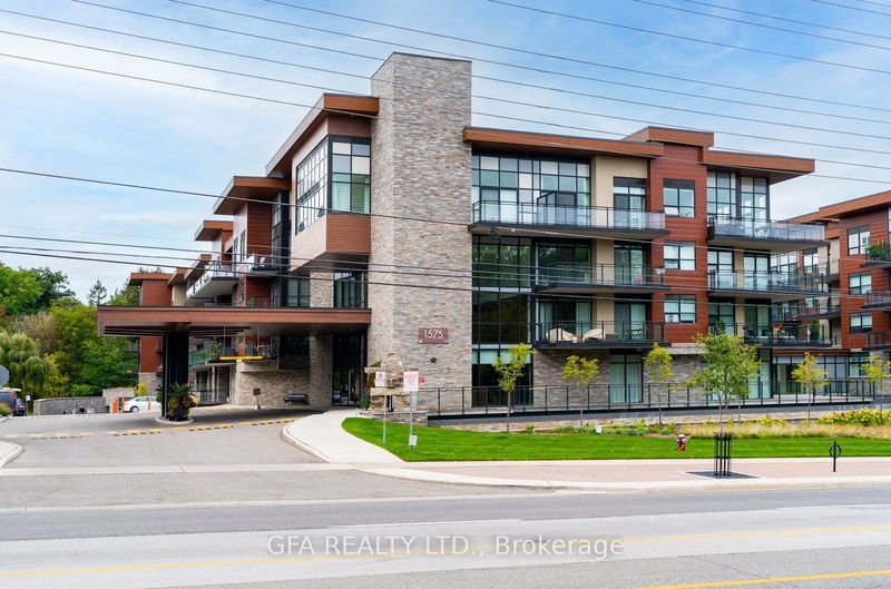 1575 Lakeshore Rd W, unit 342 for sale - image #1