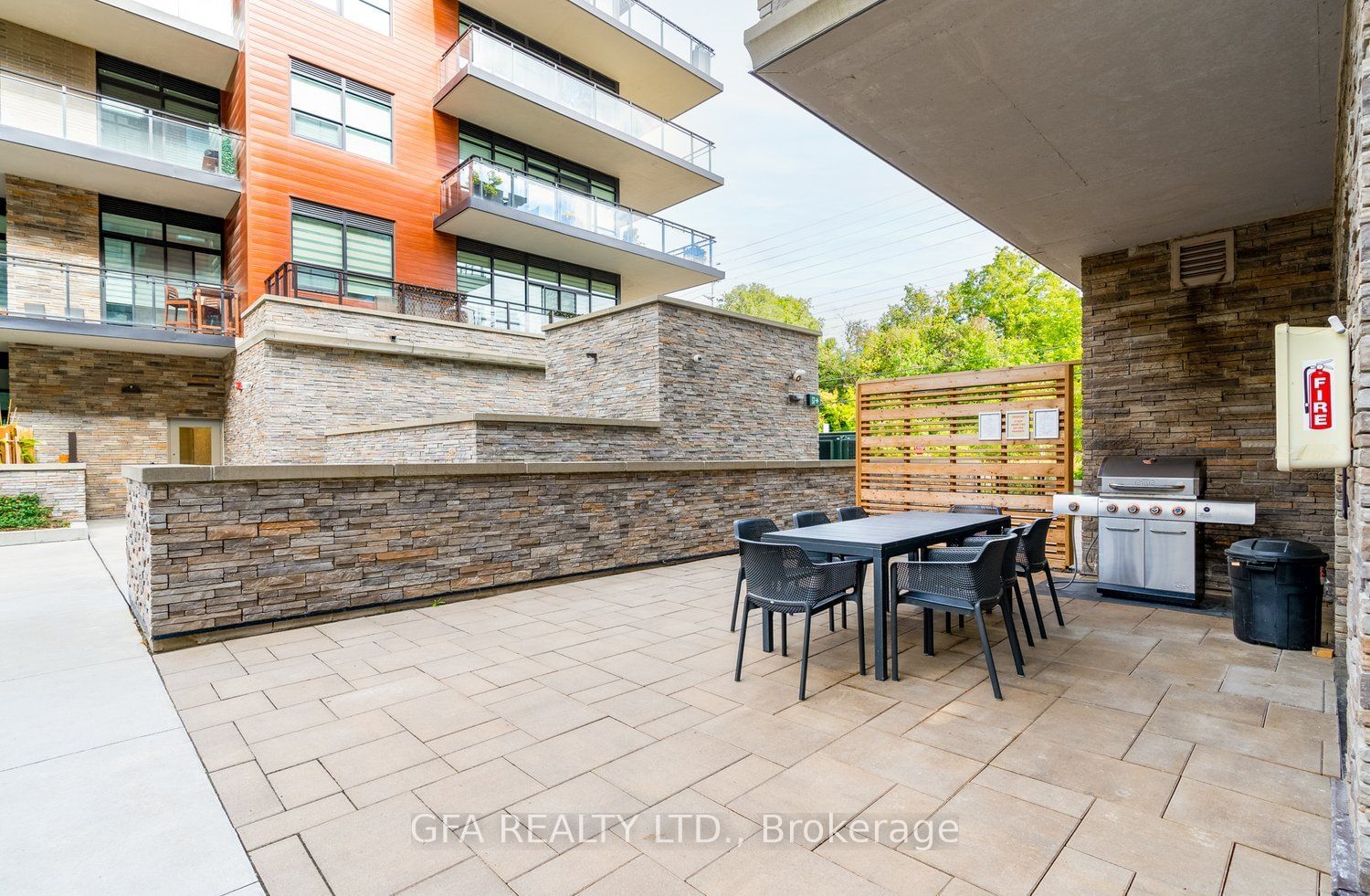 1575 Lakeshore Rd W, unit 342 for sale - image #22