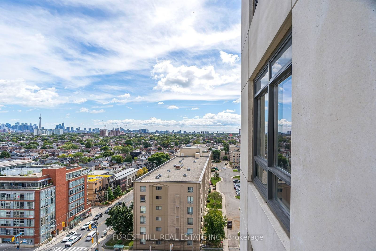 1410 DUPONT St, unit 1503 for sale - image #11