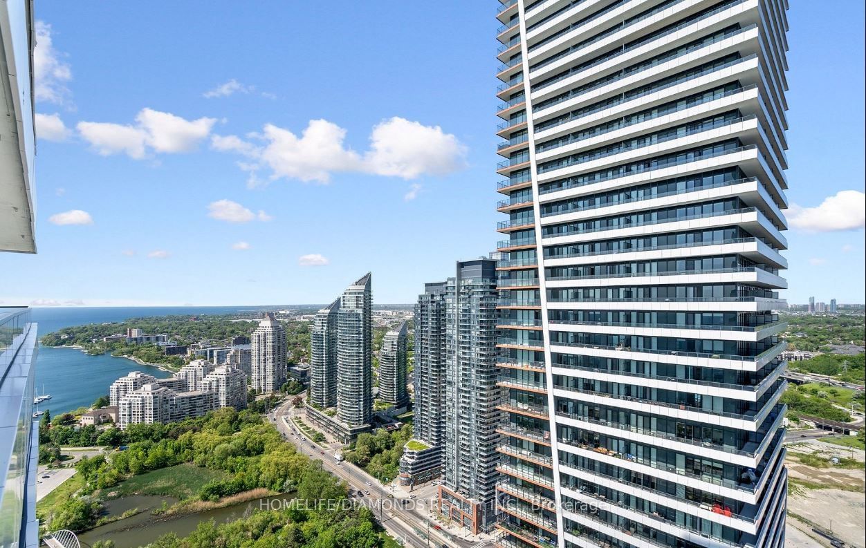 20 SHOREBREEZE Dr, unit 3802 for rent - image #1