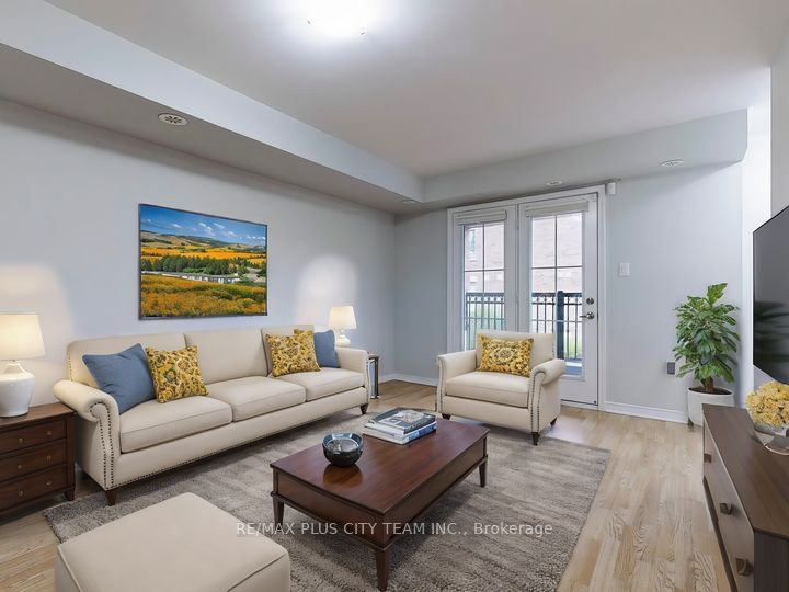 2441 Greenwich Dr, unit 122 for sale - image #3