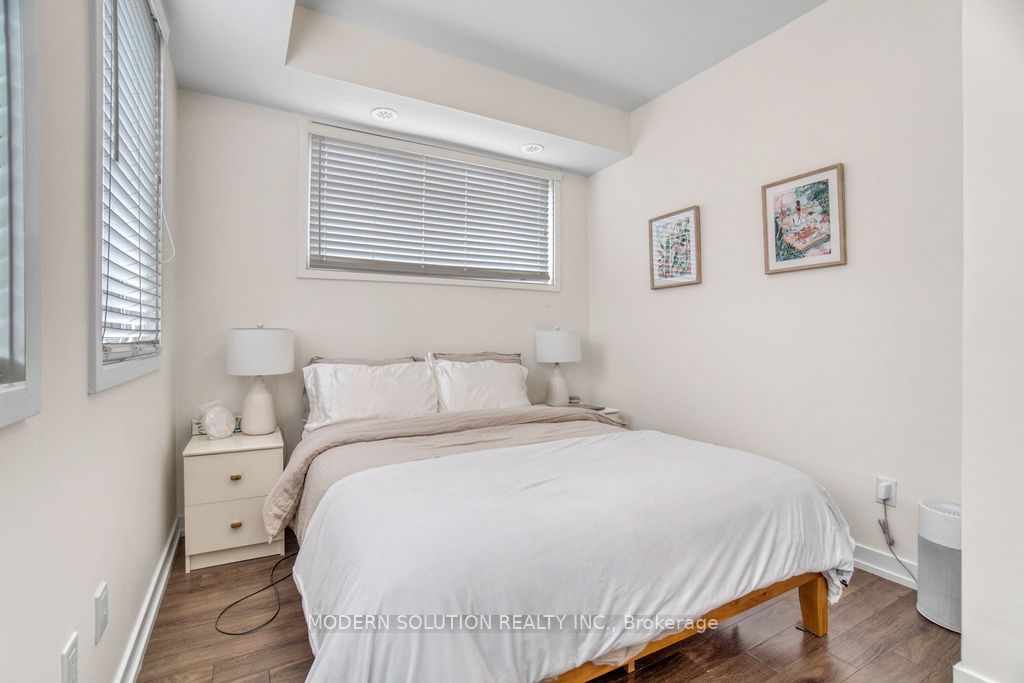 869 Wilson Ave, unit 47 for sale - image #18