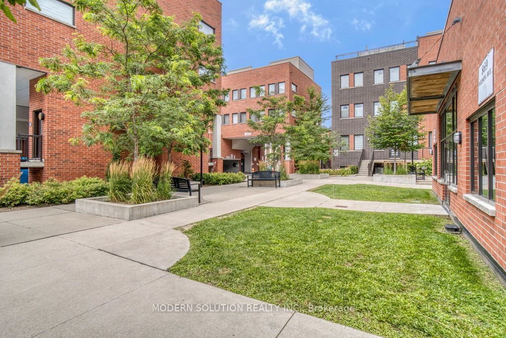 869 Wilson Ave, unit 47 for sale - image #32