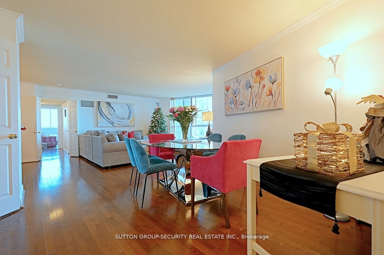 40 Richview Rd, unit 901 for sale - image #5