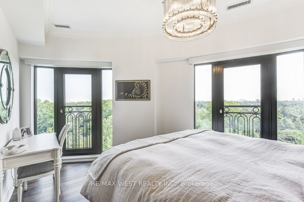 4 The Kingsway, unit 702 for sale - image #18