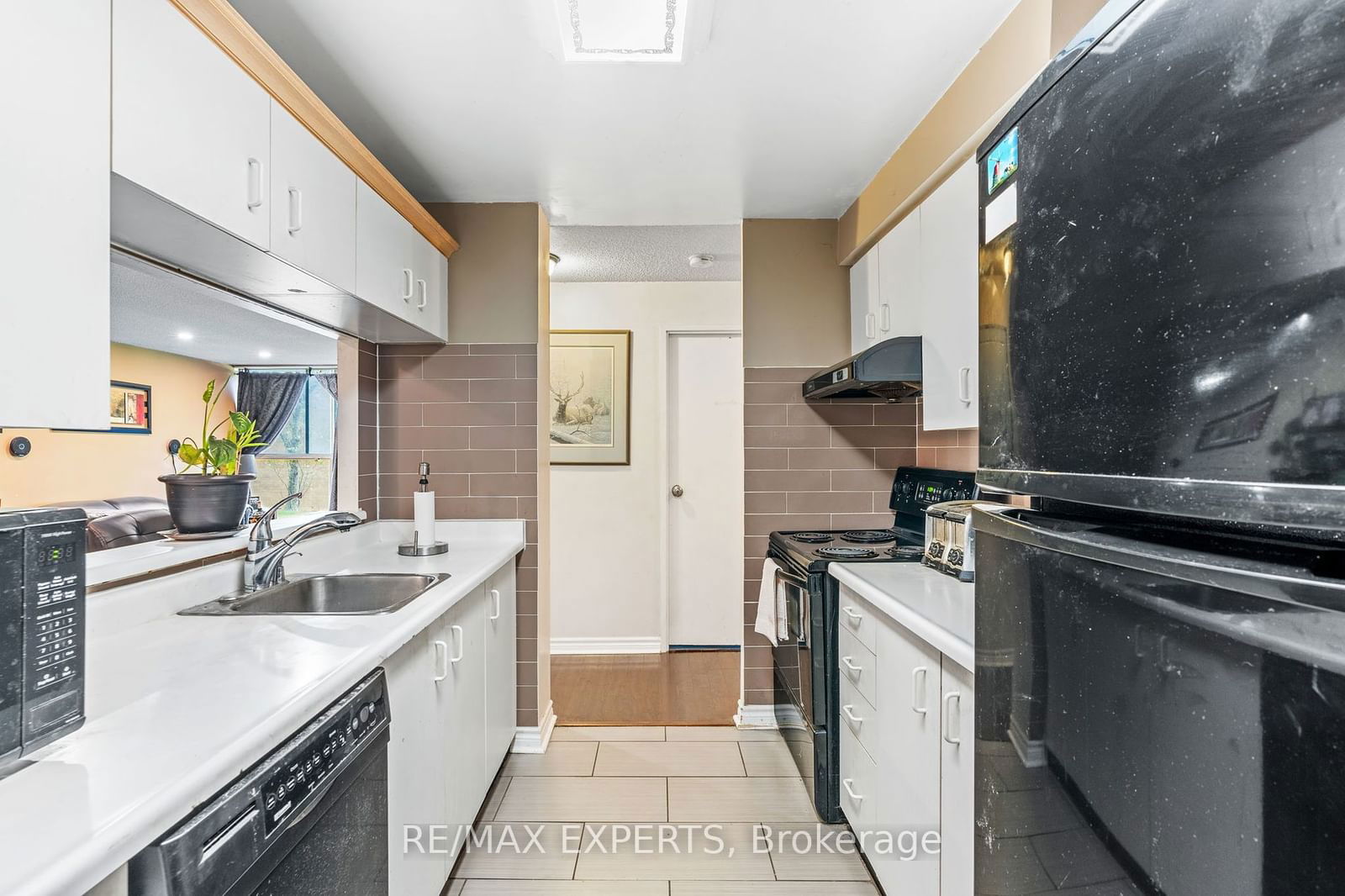 35 Trailwood Dr, unit 113 for sale - image #16