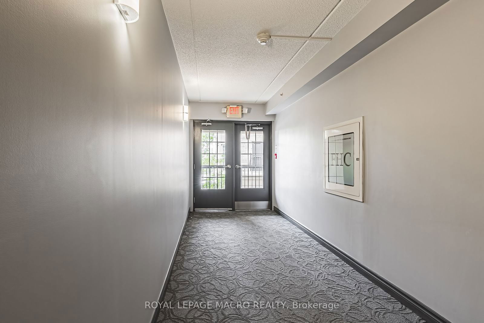 1491 Maple Ave, unit 212 for sale - image #5