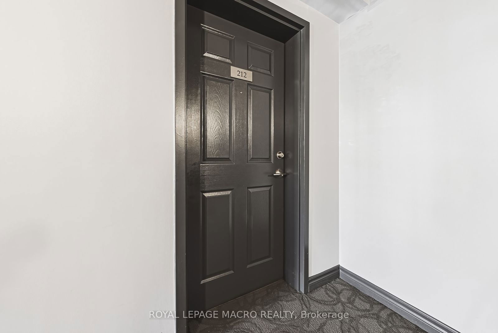 1491 Maple Ave, unit 212 for sale - image #6