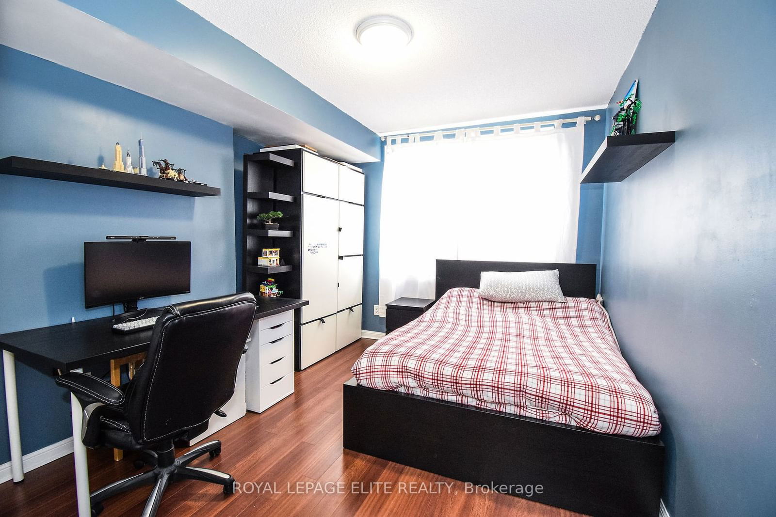 4 ELSINORE Path, unit 203 for sale - image #14